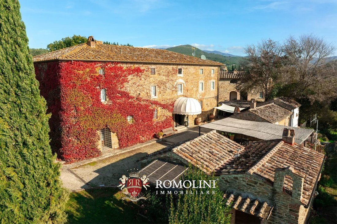 Villa in Giovi-Puglia-Catona, Arezzo, Tuscany 1 - 15665700