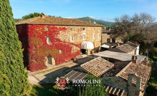 Villa in Giovi-Puglia-Catona, Arezzo, Tuscany 1