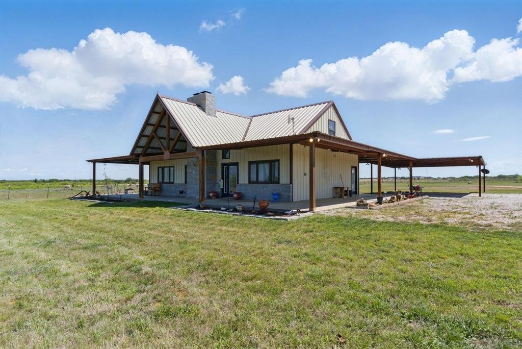 House in Comanche, Texas, United States 3 - 18283224