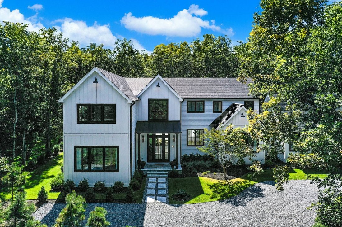 Water Mill, New York, United States 3 - 18281953