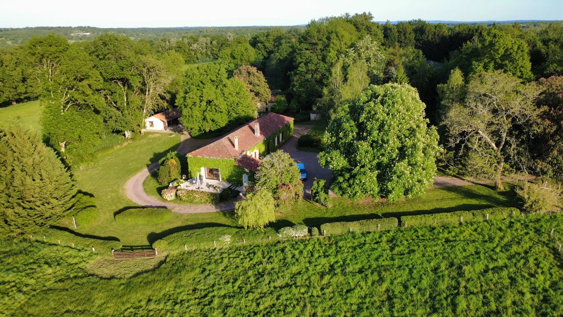 House in Luchapt, Nouvelle-Aquitaine, France 1 - 18283917