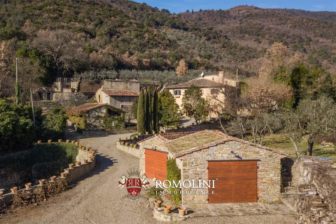Villa in Castiglion Fiorentino, Tuscany, Italy 3 - 15664059