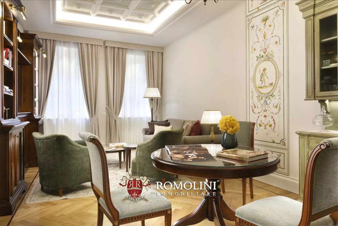 Apartment in Center, Florence, Tuscany 2 - 15665223
