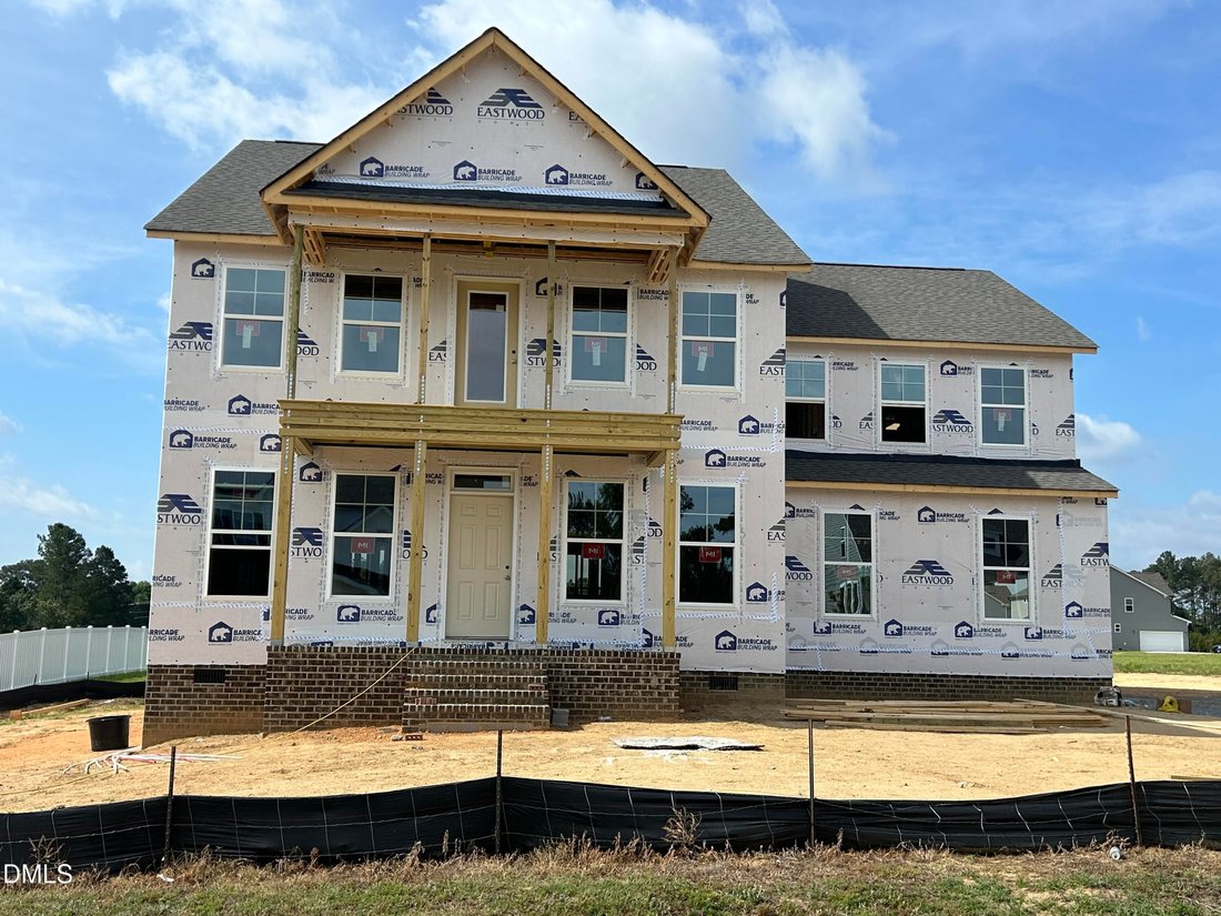 House in Four Oaks, North Carolina, United States 1 - 18285042