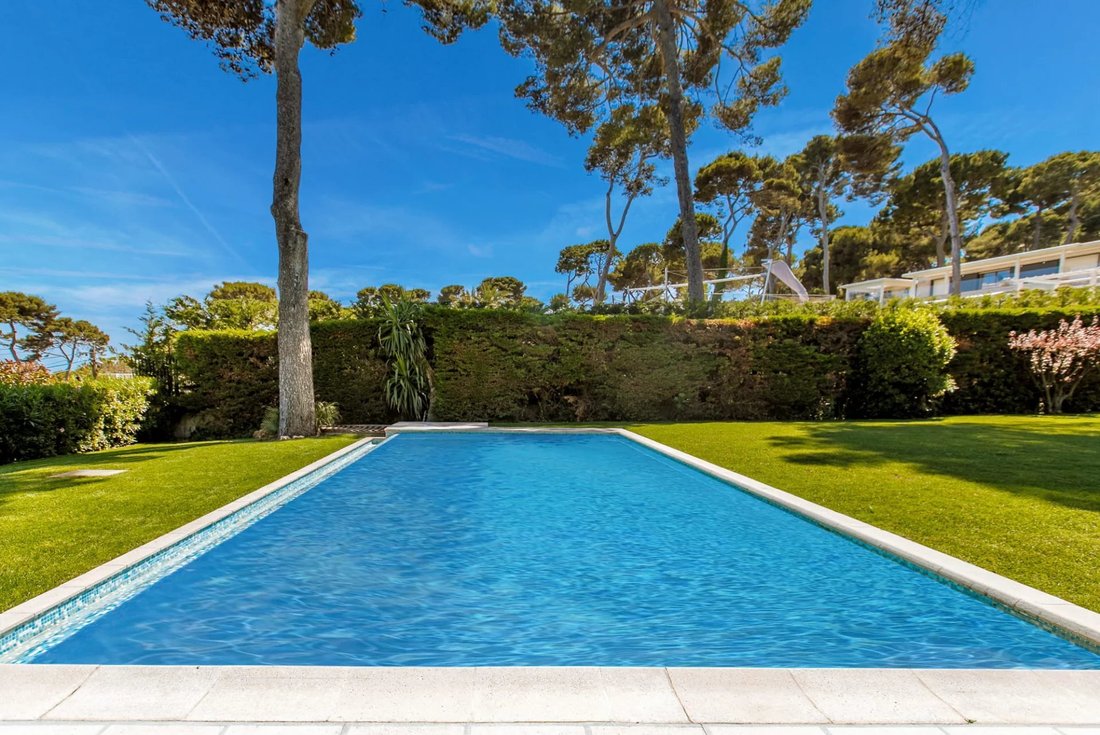 House in Les Cougoulins-Rastines, Antibes, France 5 - 18283222