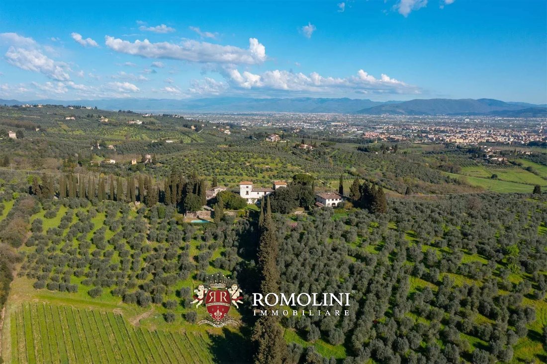 Farm Ranch in Two Roads - San Gaggio, Florence, Italy 5 - 15663567