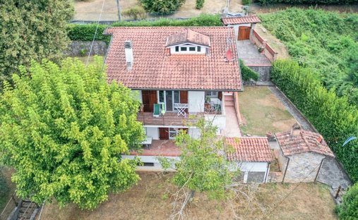 Villa en Camaiore, Toscana, Italia 1