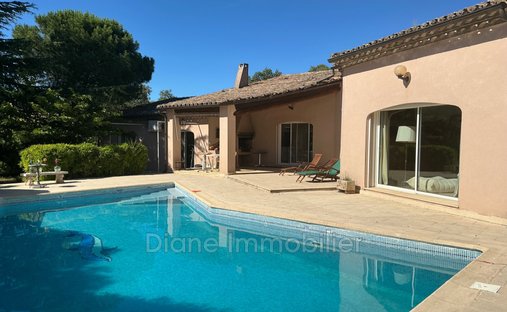 Villa in Alouette, Nimes, France 1