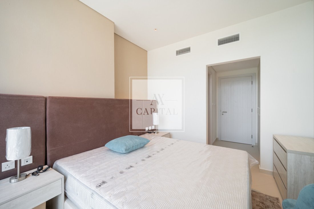 Apartment in Jumeirah Beach Residence, Dubai, United Arab Emirates 5 - 18291282