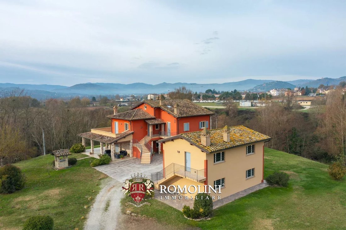 Villa in Città di Castello, Umbria, Italy 3 - 15665231