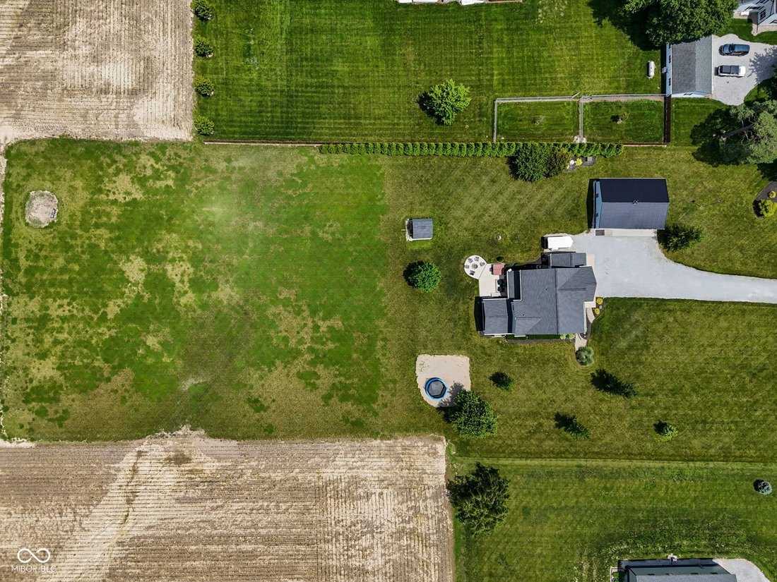 House in Greenwood, Indiana, United States 4 - 18280513