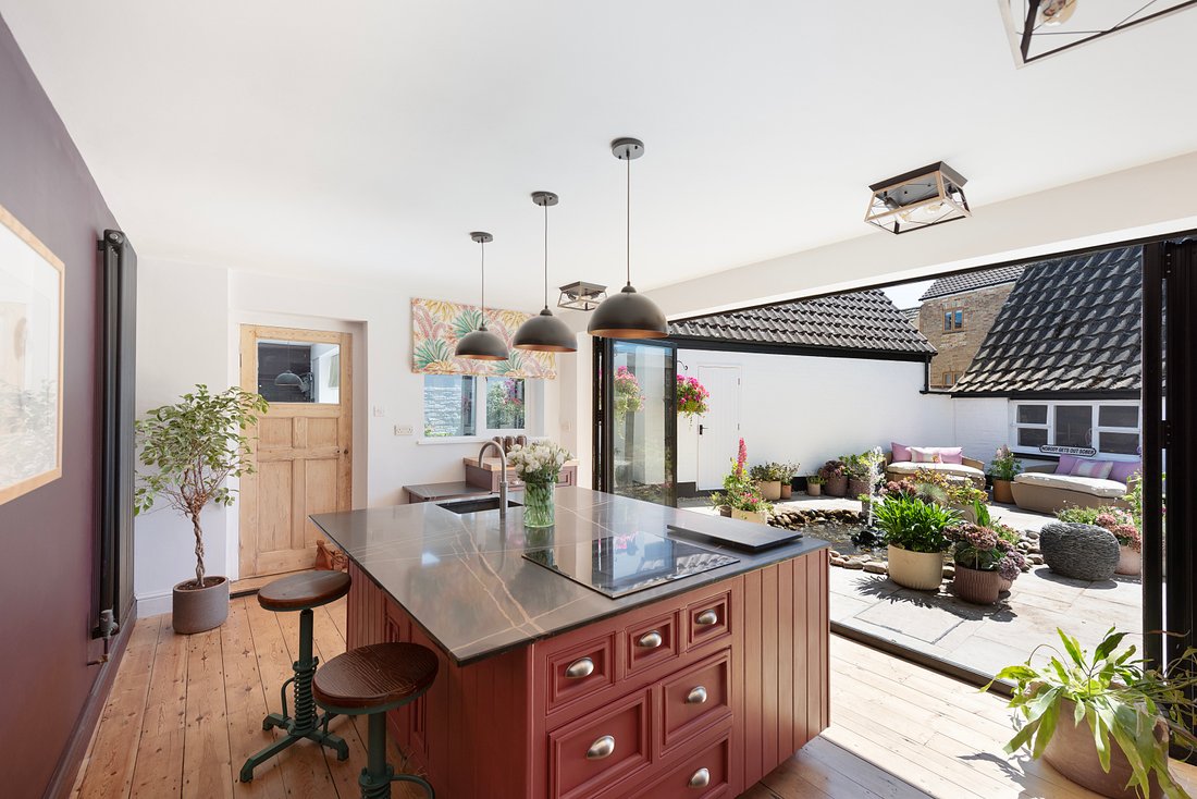 House in Godmanchester, England 2 - 18288714