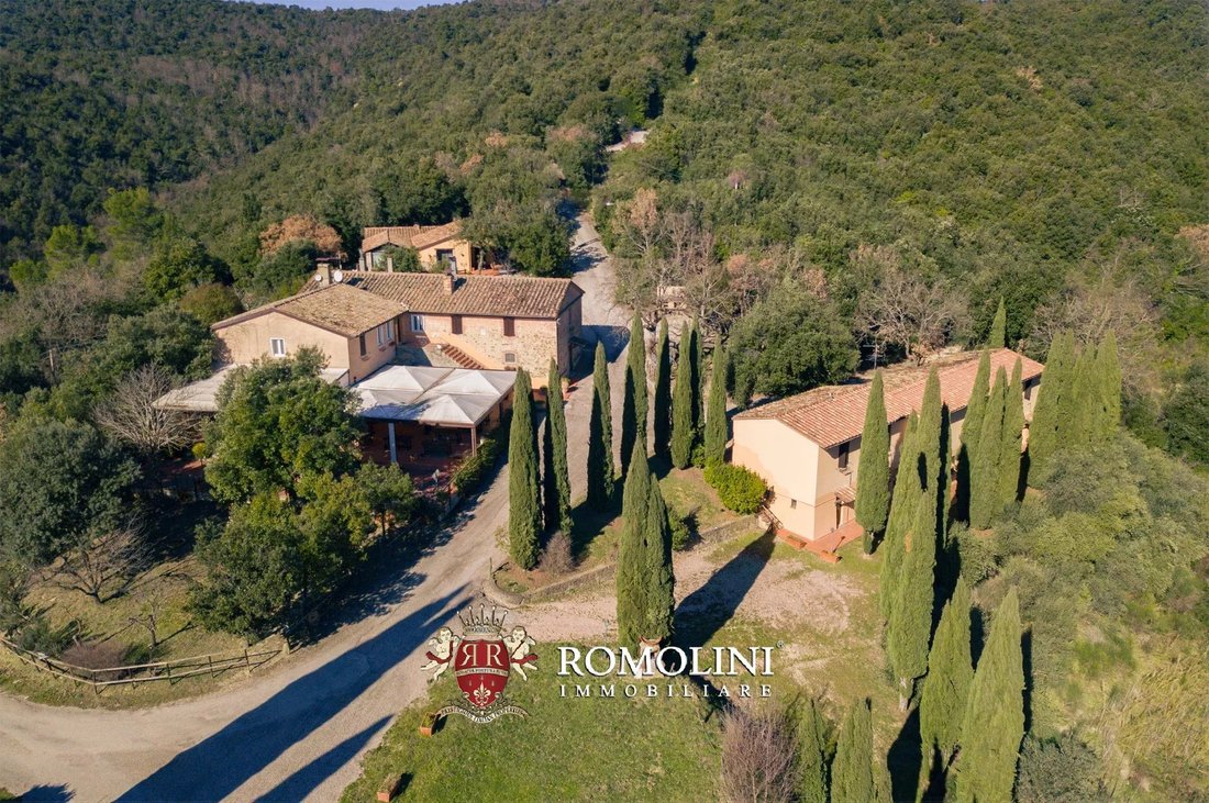 Estate in Bettona, Umbria, Italy 5 - 15665943