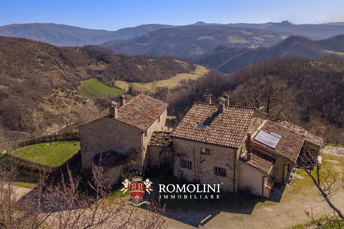 House in Sant'Agata Feltria, Emilia-Romagna, Italy 2 - 15663590