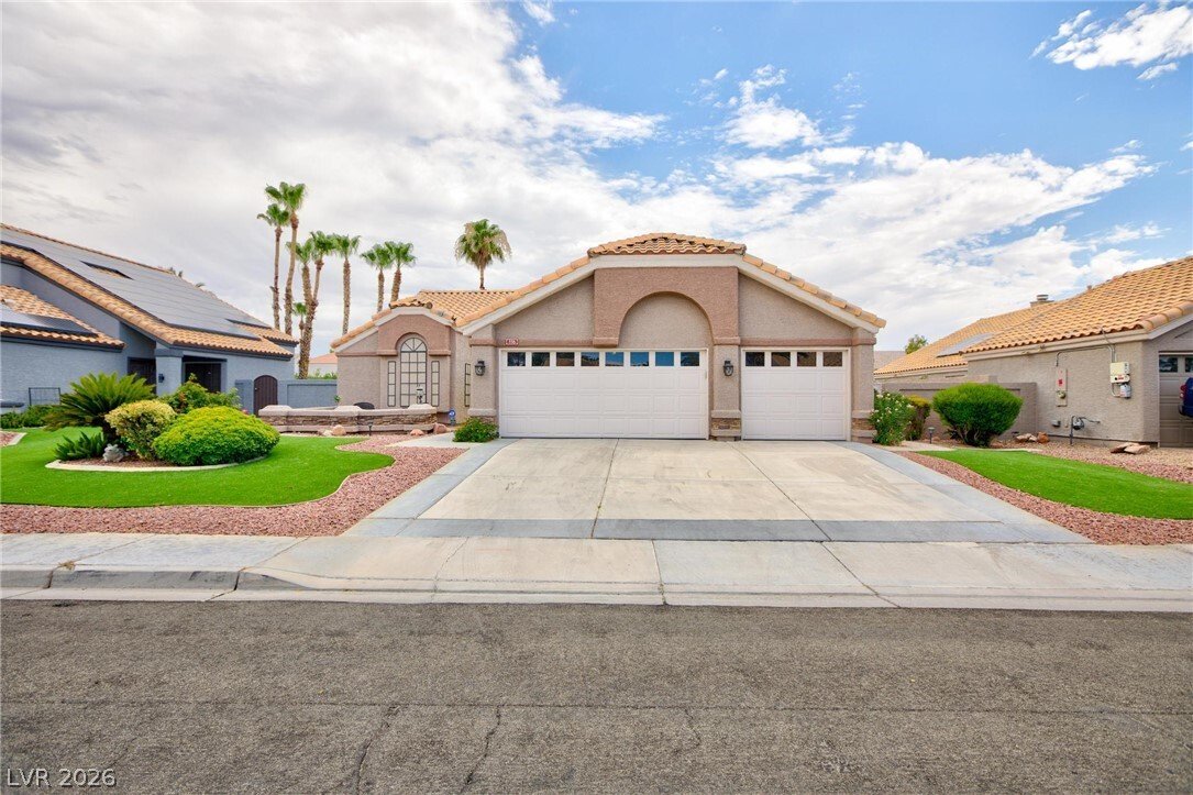 House in Henderson, Nevada, United States 1 - 18280743