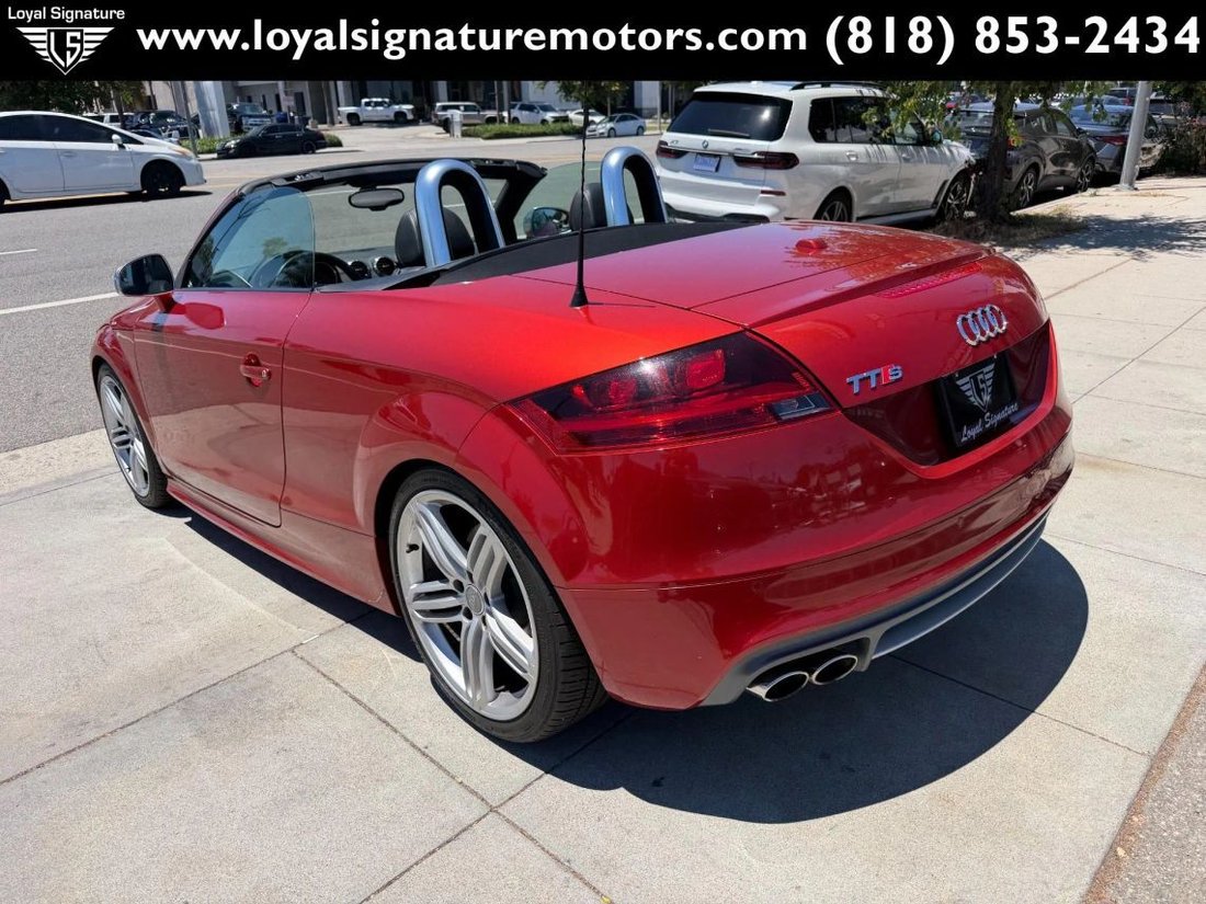 Cabriolet in Van Nuys, CA, United States 5 - 18287414