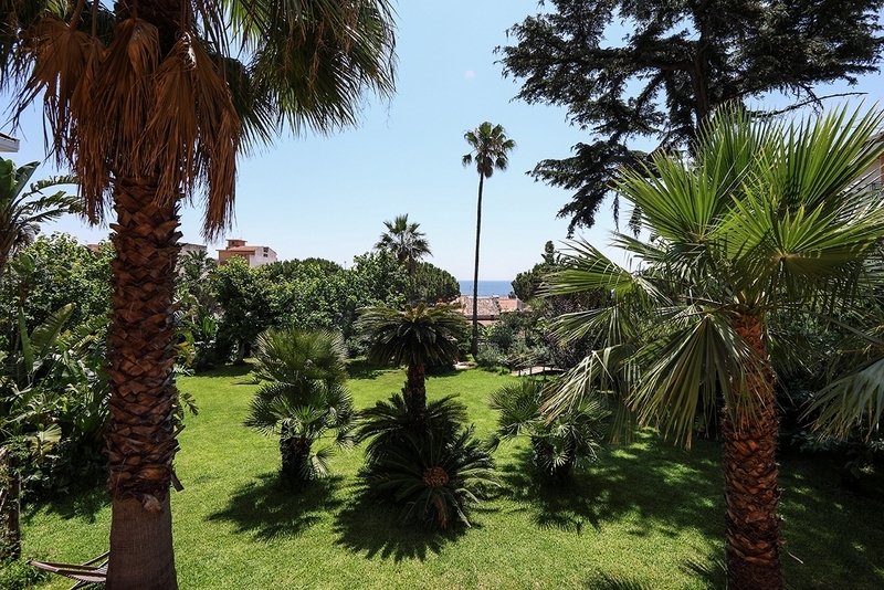 Villa in Santa Teresa di Riva, Sicily, Italy 1 - 18286790