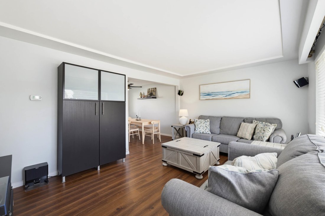 House in Coquitlam, British Columbia, Canada 3 - 18287770