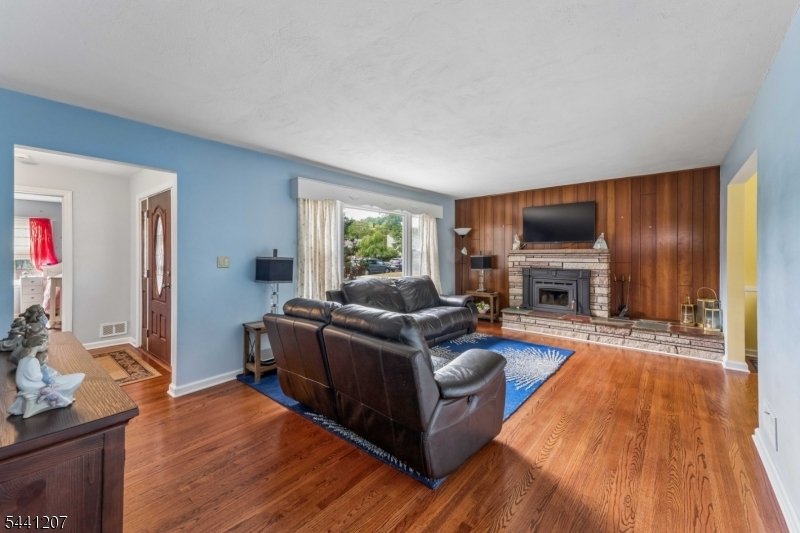 House in Mountainside, New Jersey, United States 5 - 18281474