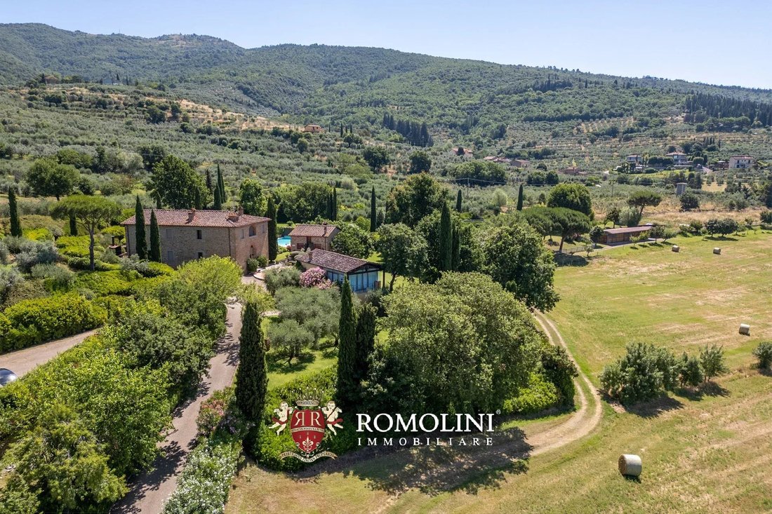 Villa in Santa Firmina, Arezzo, Tuscany 3 - 15665879