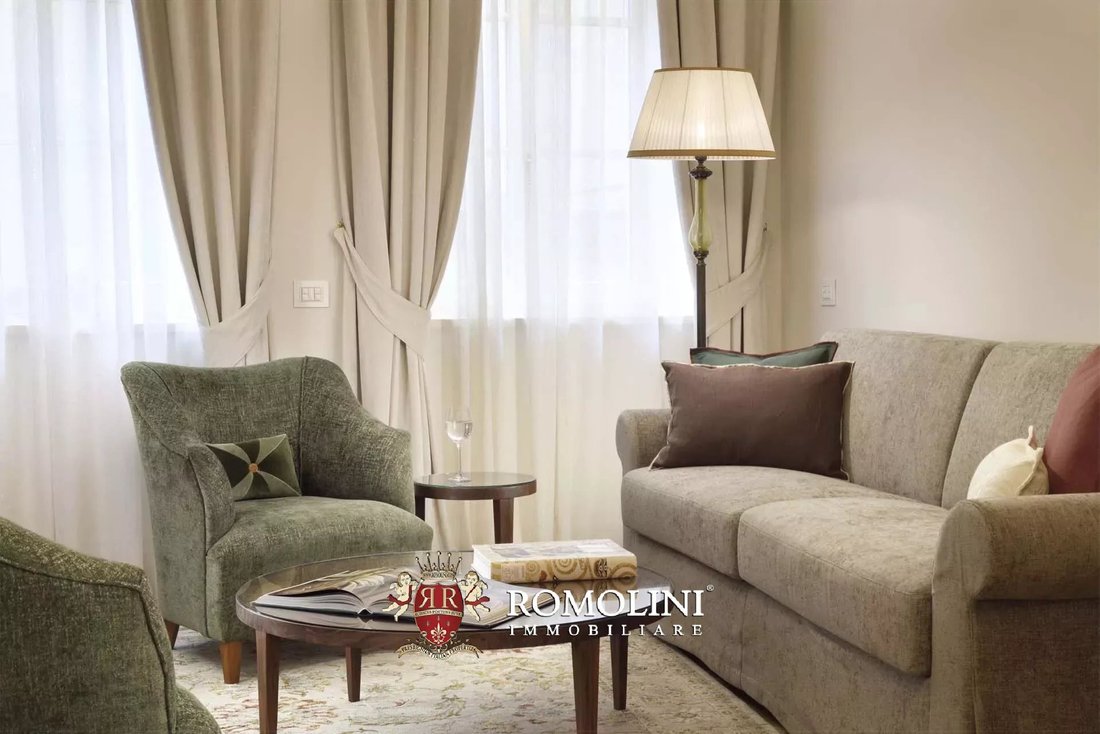 Apartment in Center, Florence, Tuscany 5 - 15665223