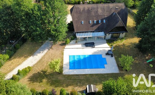 House in Adainville, Ile-de-France, France 1