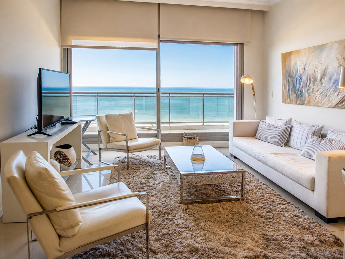 Apartment in Punta del Este, Maldonado Department, Uruguay 1 - 18286252