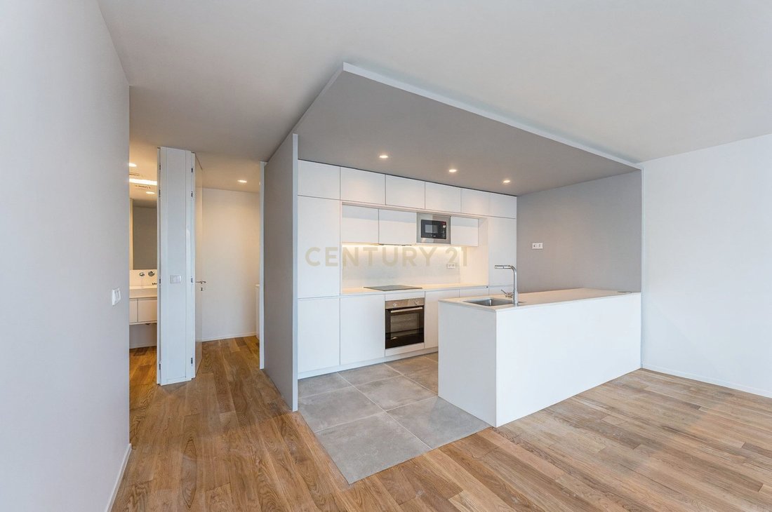 Apartment in Matosinhos e Leca da Palmeira, Porto District, Portugal 2 - 18293917