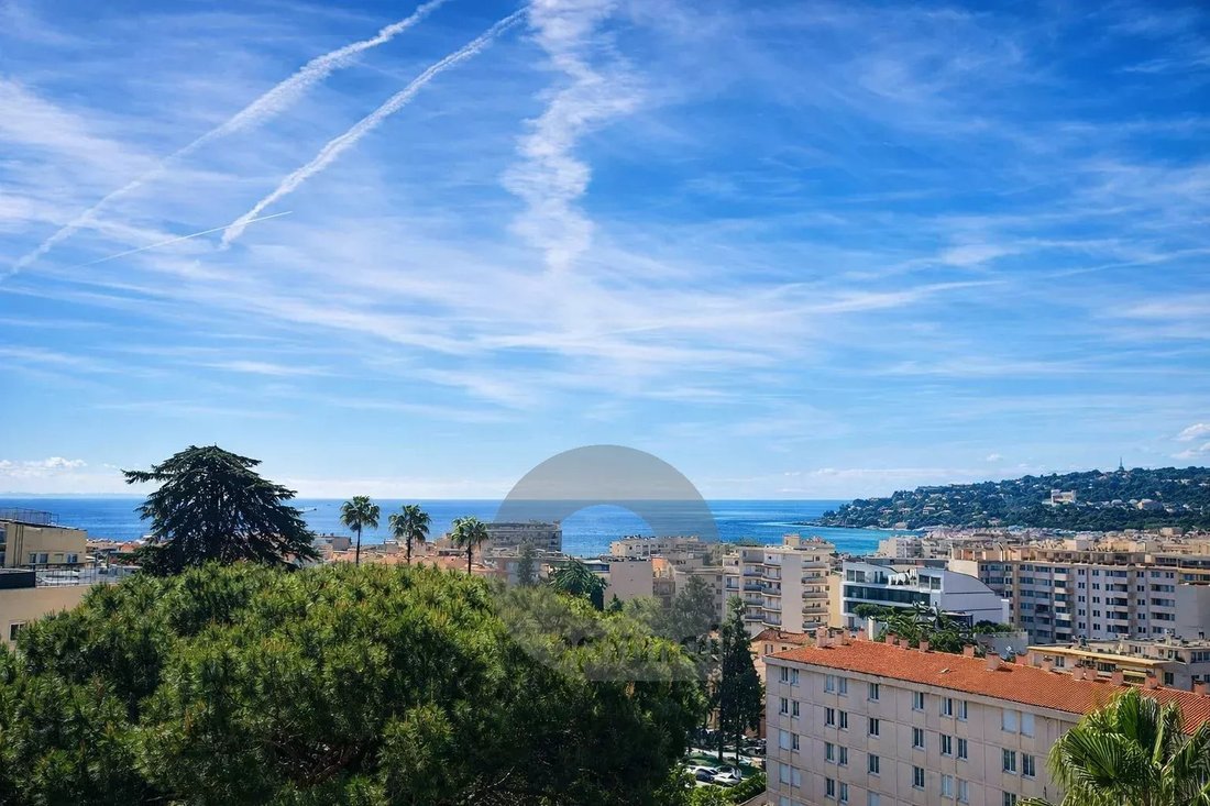 Apartment in Menton, Provence-Alpes-Côte d'Azur, France 2 - 15708699