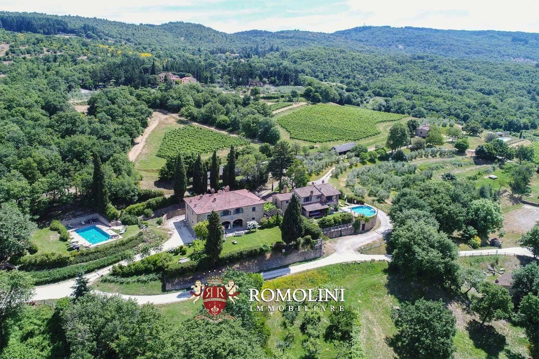 Farm Ranch in Center, Arezzo, Tuscany 4 - 15663311