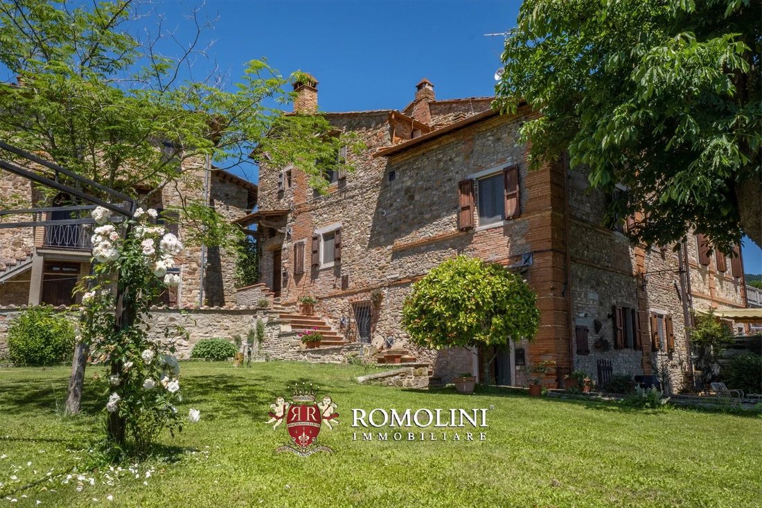 House in Sansepolcro, Tuscany, Italy 1 - 15666305