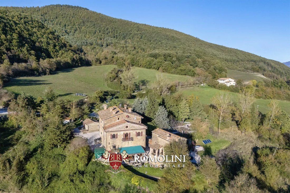 House in Pietralunga, Umbria, Italy 1 - 15665293