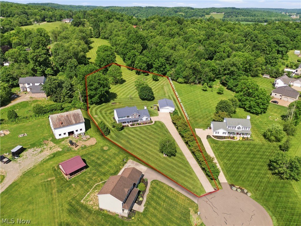 House in Bolivar, Ohio, United States 3 - 18284444