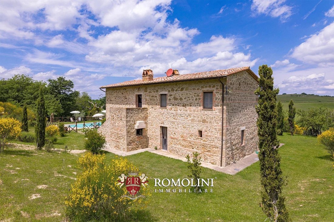 Estate in Pienza, Tuscany, Italy 4 - 15666591