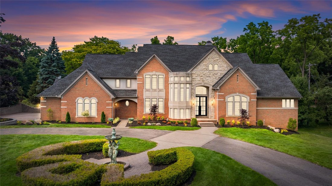 House in Farmington Hills, Michigan, United States 1 - 18293053