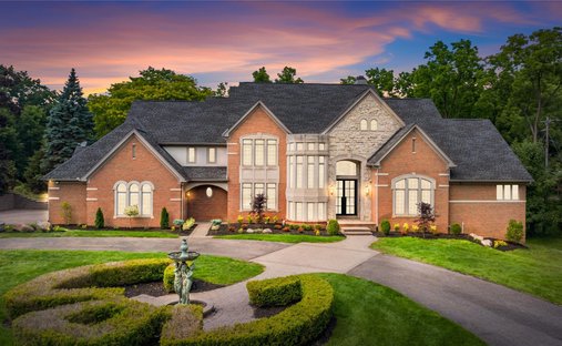 House in Farmington Hills, Michigan, United States 1