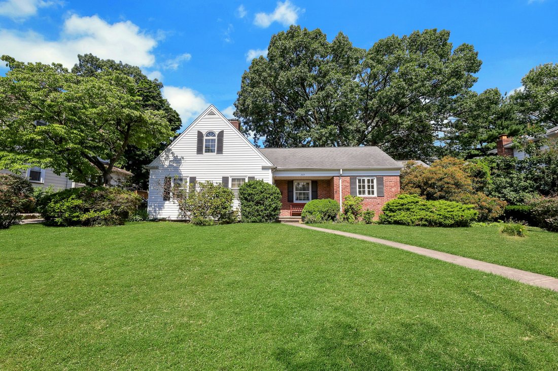 House in Maywood, New Jersey, United States 3 - 18283232