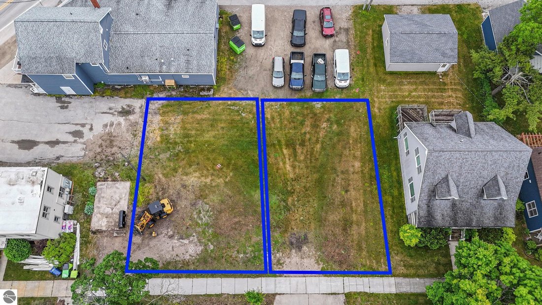 Land in Garfield Township, Michigan, United States 2 - 18282138