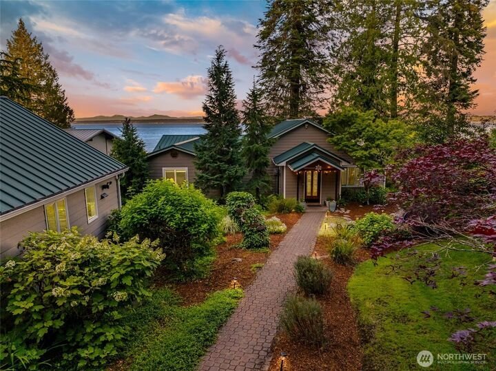 House in Kingston, Washington, United States 1 - 18293482