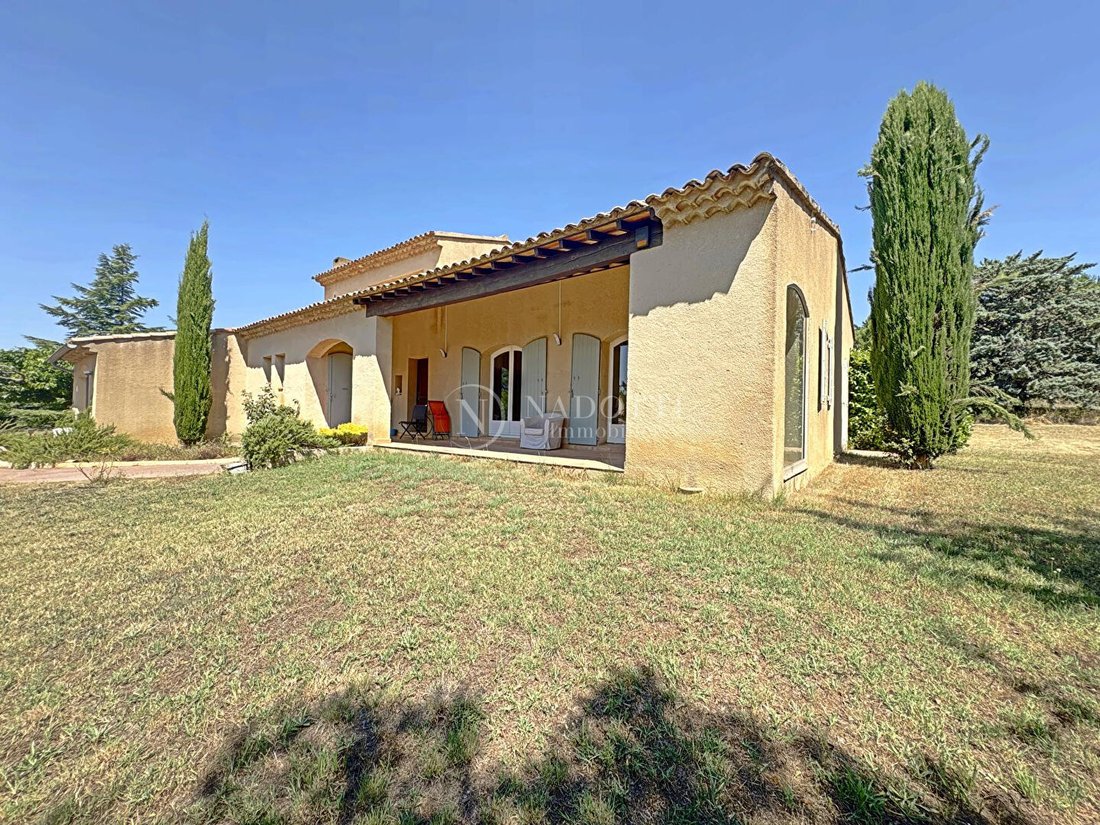Maison à Lourmarin, Provence-Alpes-Côte d'Azur, France 1 - 18285001
