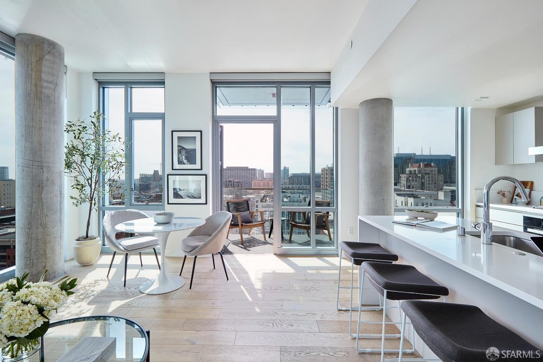 Condo in San Francisco, California, United States 2 - 18285437