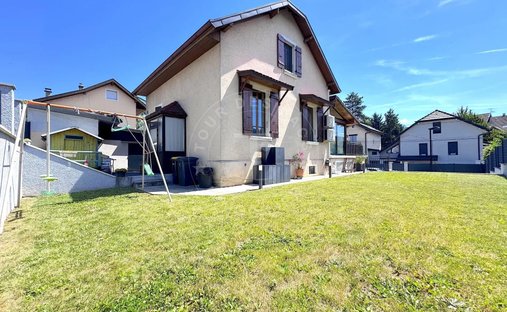 House in Bonlieu, Annecy, France 1