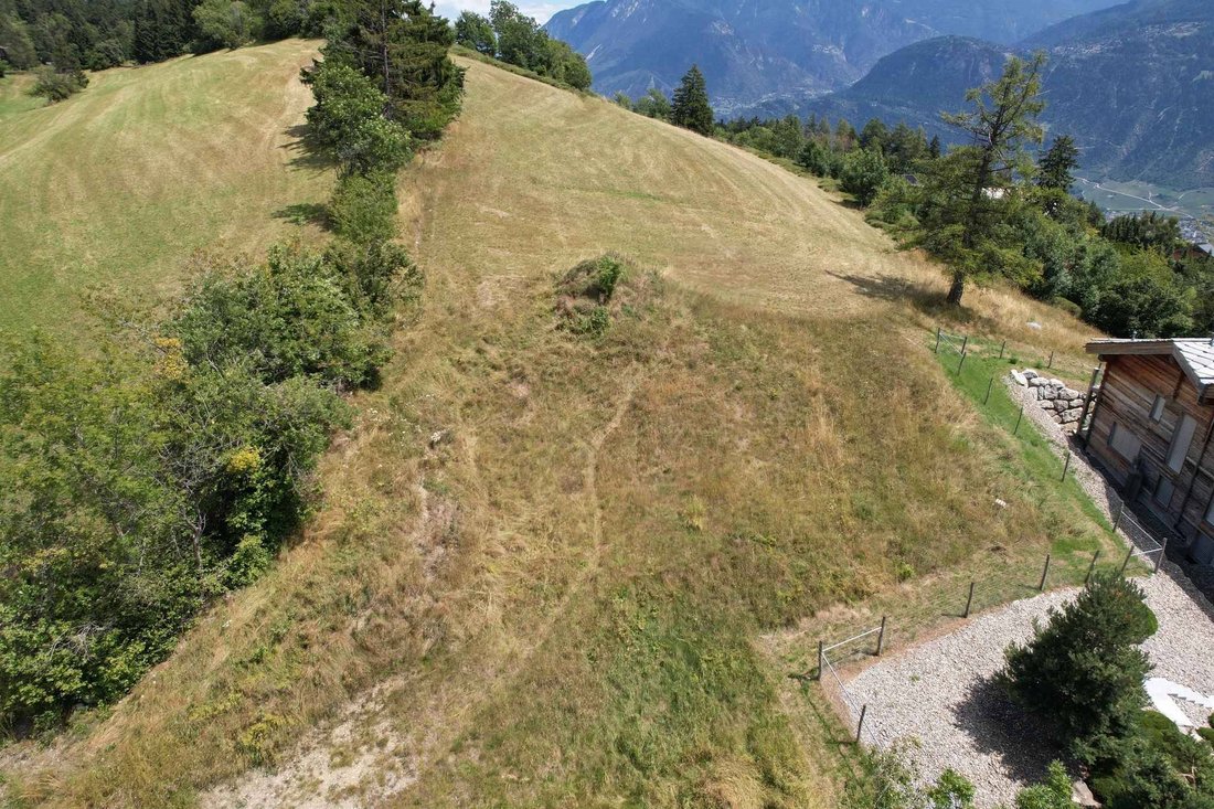 Land in Crans-Montana, Valais, Switzerland 2 - 18279993