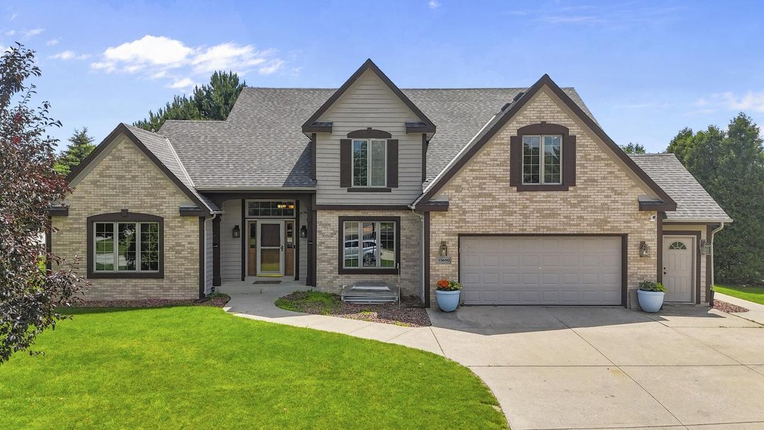 House in New Berlin, Wisconsin, United States 2 - 18284401