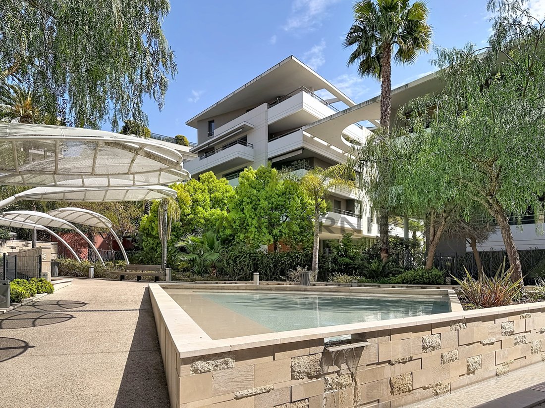 Apartment in Cannes, Provence-Alpes-Côte d'Azur, France 1 - 17423205