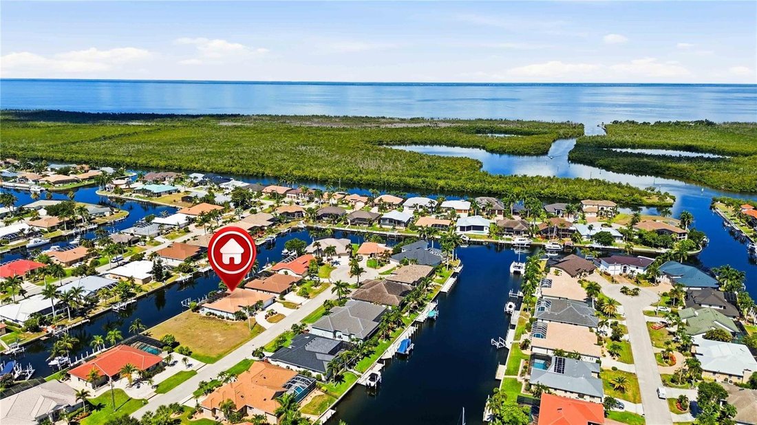 House in Punta Gorda, Florida, United States 2 - 18281355