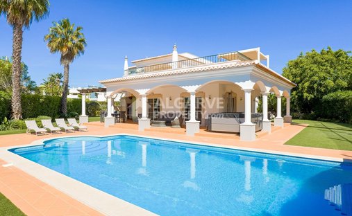 Villa a Vilamoura, Quarteira, Algarve 1
