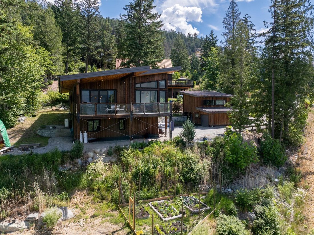 House in Pemberton, British Columbia, Canada 5 - 18293069