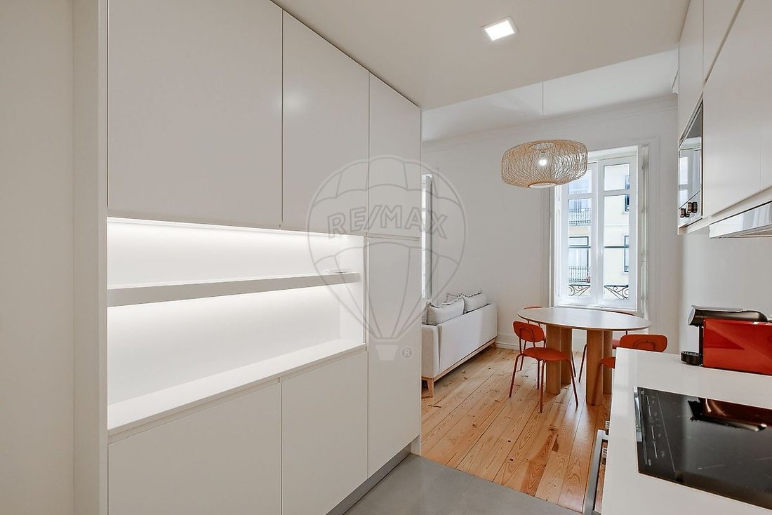 Apartment in Arroios, Lisbon, Portugal 2 - 18280980