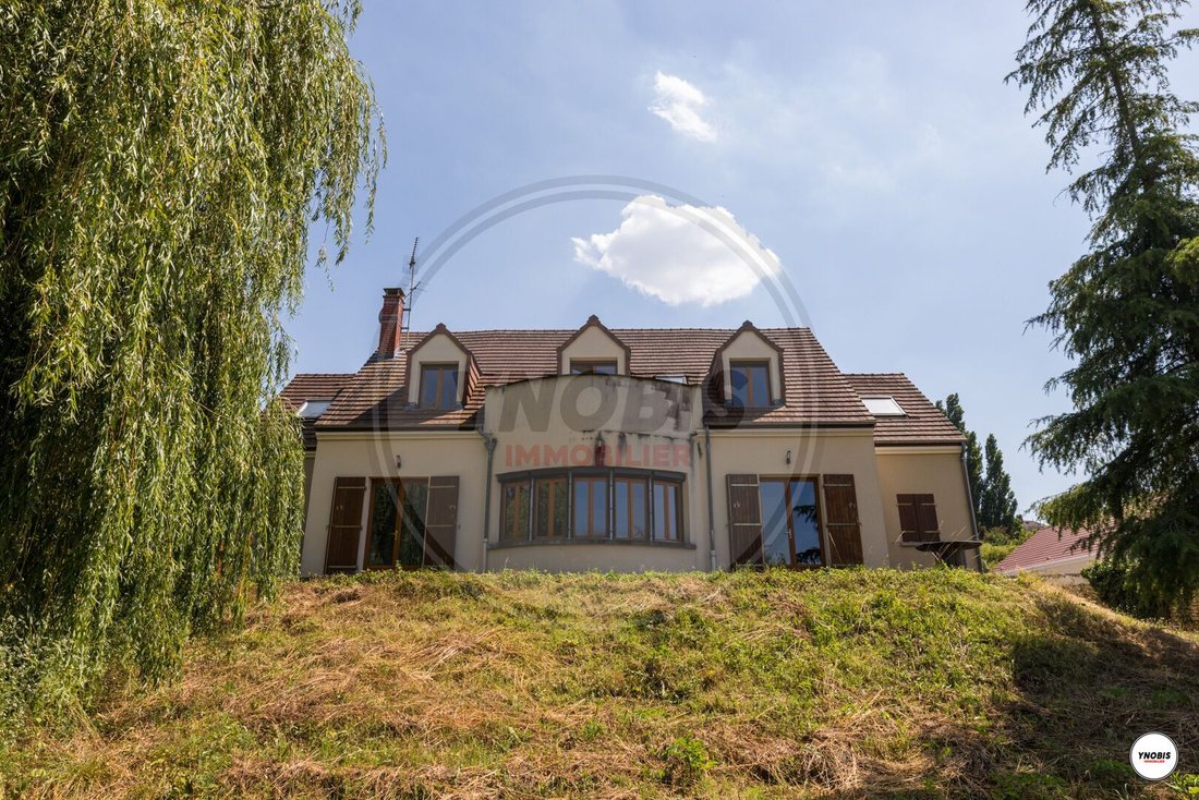 House in Chapet, Ile-de-France, France 2 - 18281784